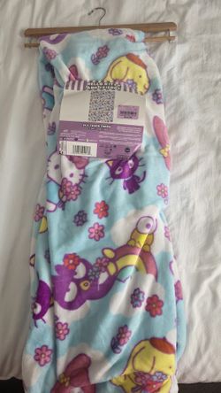 Hello Kitty Blanket 