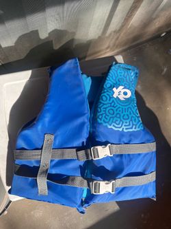 Swim vest