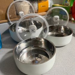 Pampered Chef Insulated Serving Bowl Set - 3 Bowls With Lids