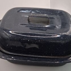 Small Roasting Pan With Lid