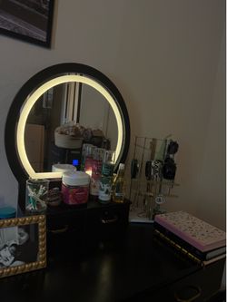 LED-Light Vanity and Velvet Chair