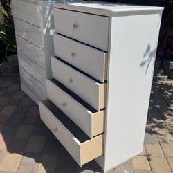 New White Chest With Knobs 