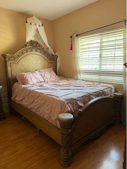 DESIGNER STONE BED SET