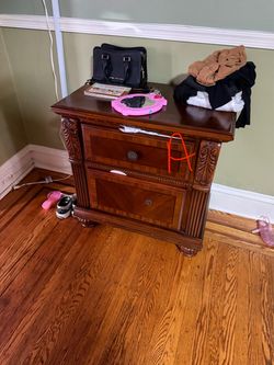 Brown Dresser & Chairs