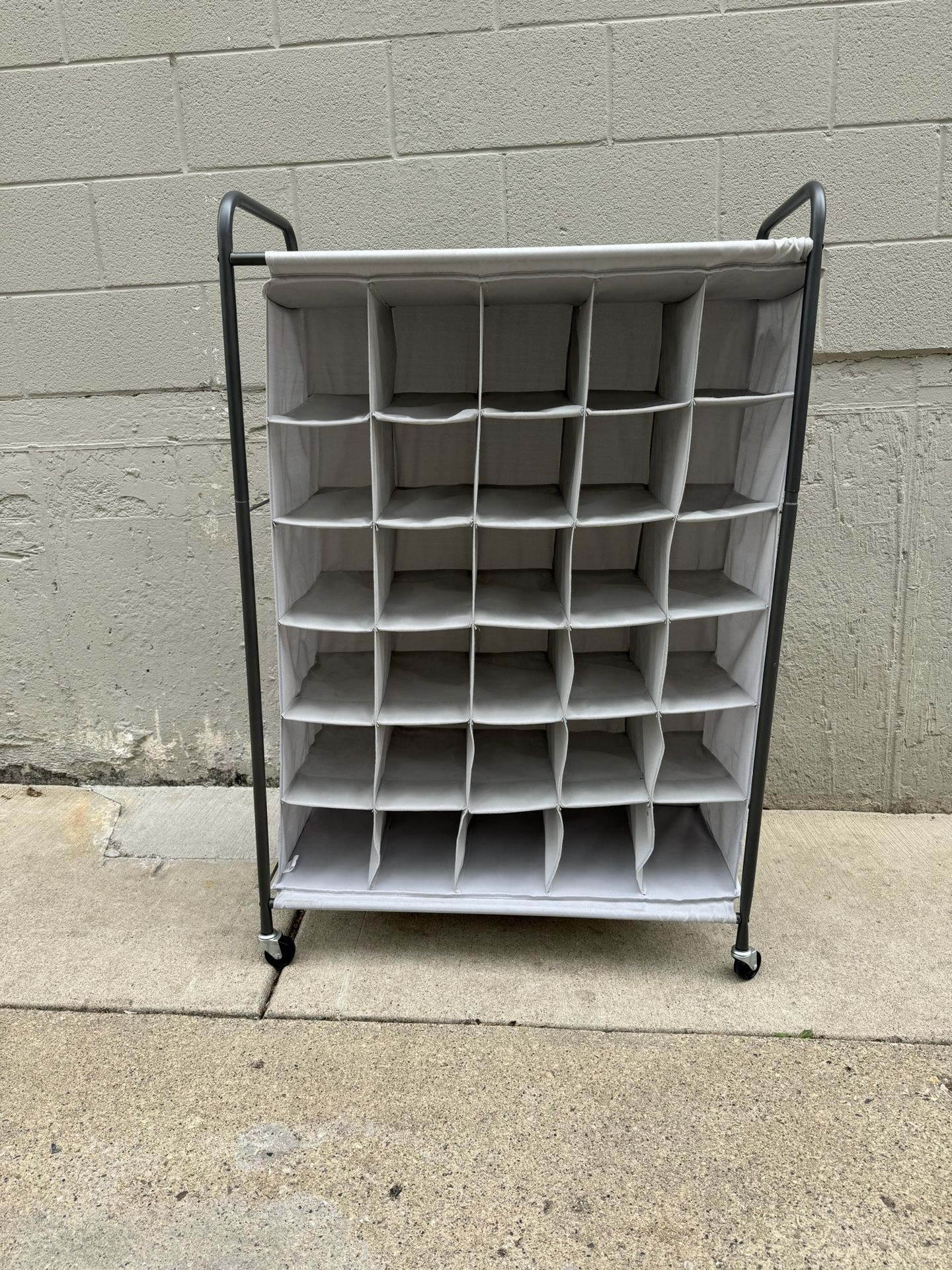 Shoe Organizer with wheels