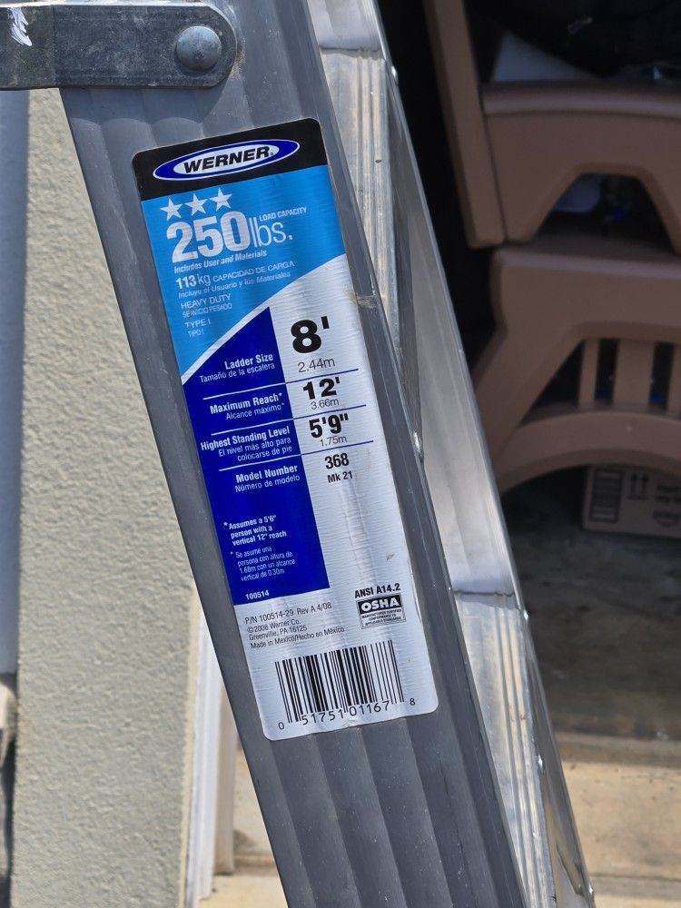 Aluminum Step Ladder  8FT