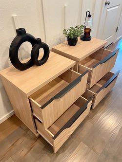 New Set of Modern Night Stands! Deep Drawers!