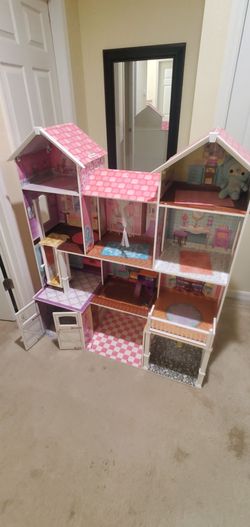 Kids Large Dollhouse 100obo