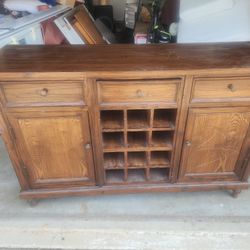 Wine Dresser