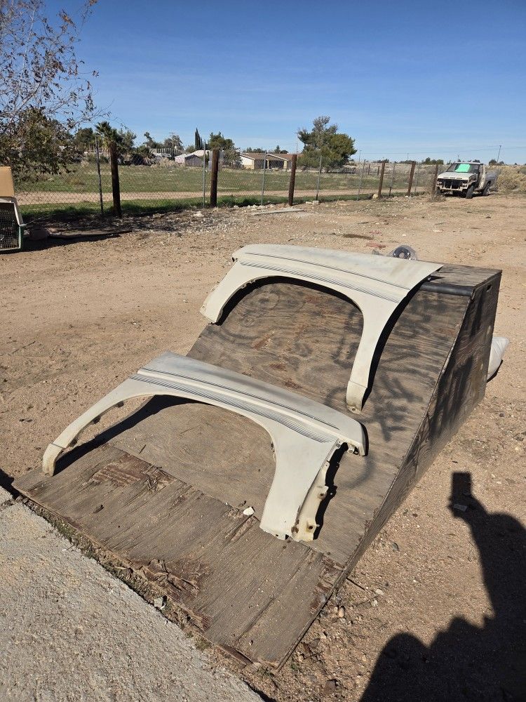 Nissan Fender 1987 Hardbody