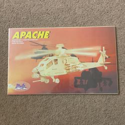 Apache Helicopters Woodcraft Construction Kit
