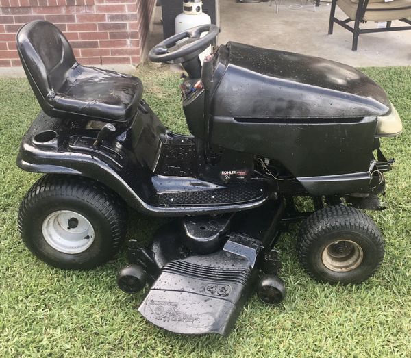 Craftsman 48” Riding Lawn Mower w/ 26HP Kohler Command Pro VTwin