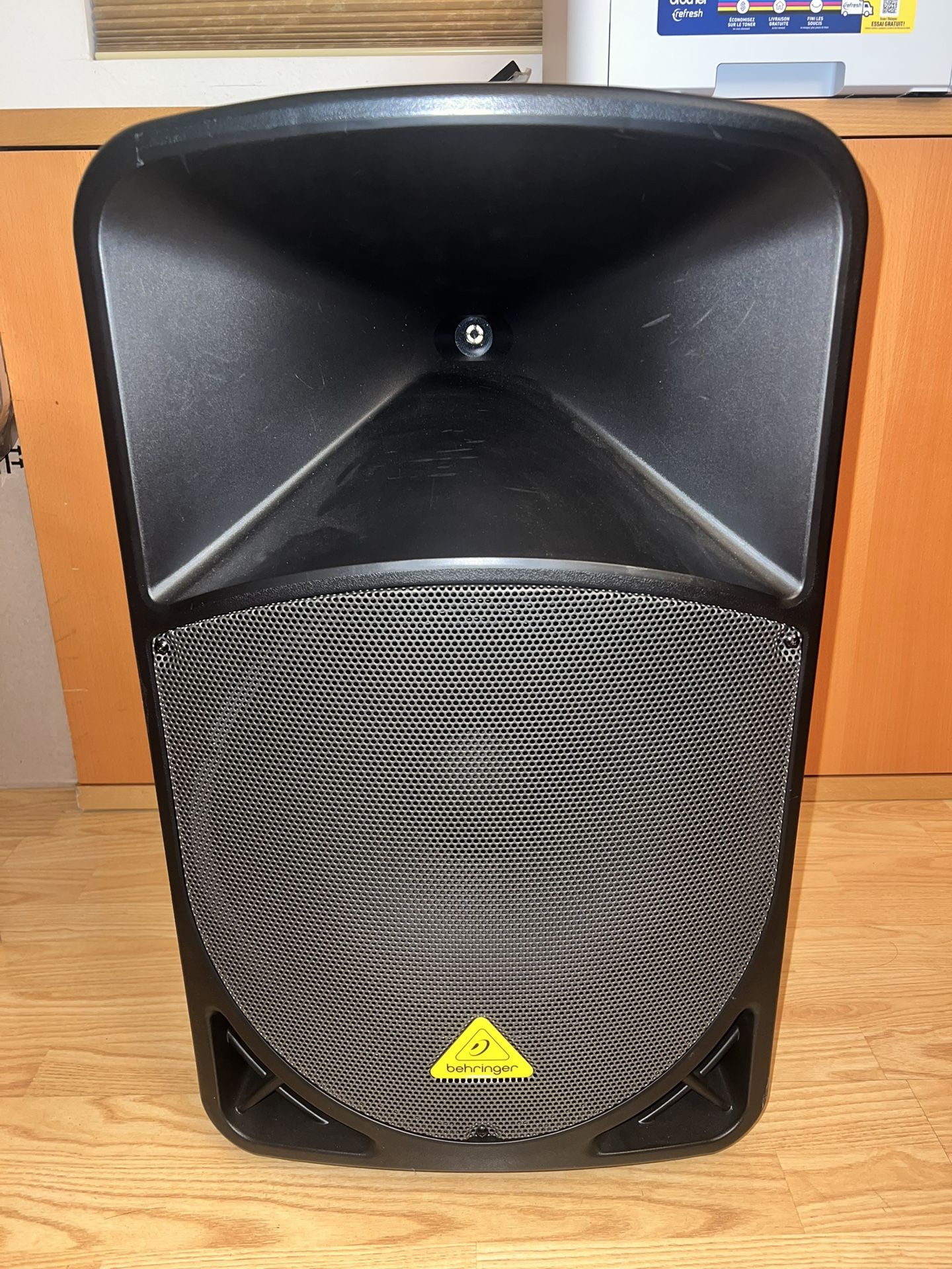 Behringer Eurolive B115D Active PA Speaker, Like New