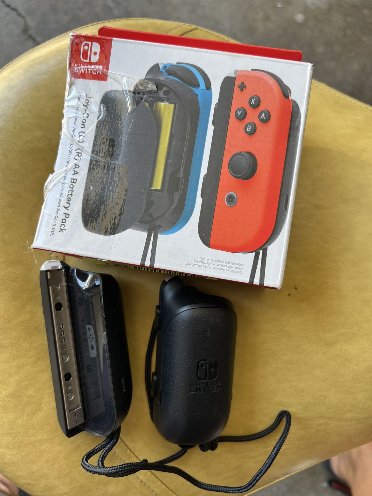 Nintendo Joy Con AA Battery Pack for Nintendo Switch for Sale in Stockton,  CA - OfferUp