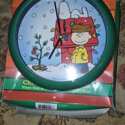 New Snoopy Christmas Carol Clock