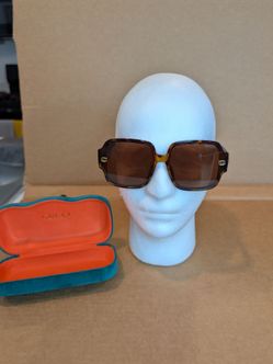 Gucci Tortoise Square Sunglasses with Case
