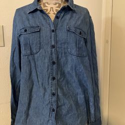 Women's Per Se Blue Denim Button Down Shirt, Size Large