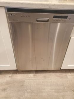 LG direct drive Dishwasher 24 inch