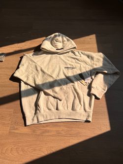 Light gray essential hoodie