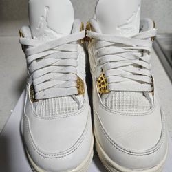 WMNS Air Jordan Retro 4 Size 5.5 $100 Obo