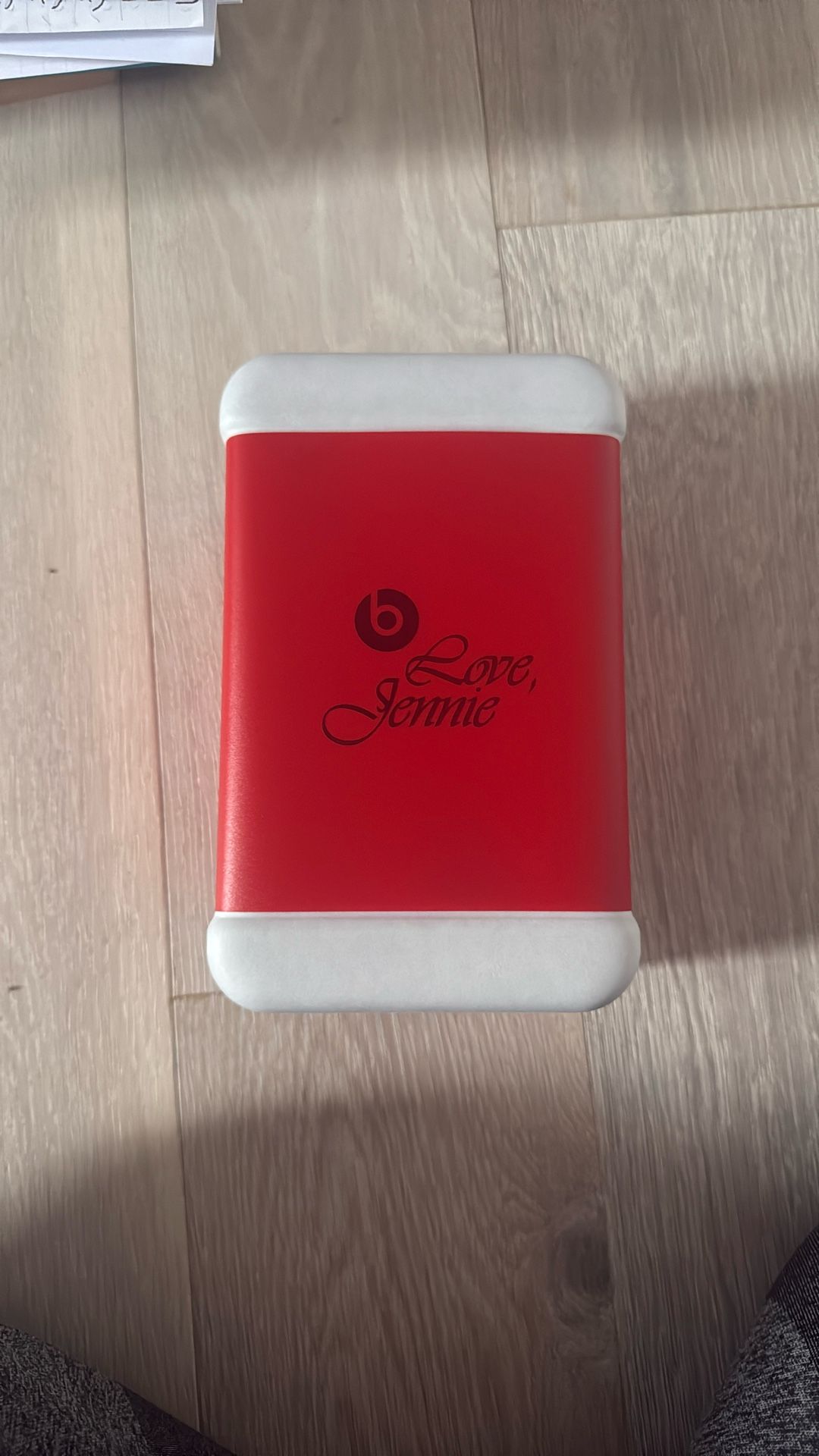 Limited Edition Jennie Beats Solo 4
