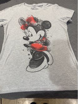 New Minnie mouse shirt size Large (adult) $3