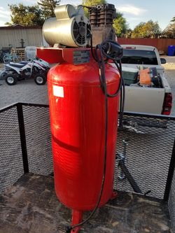 Air compressor 450$ obo