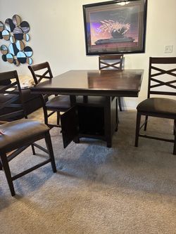 Dining set