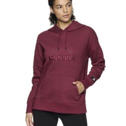 Reebok burgundy Women's Large Logo Hoodie with Pocket, Size small.  (AQ)