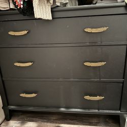 Little Seeds Changing Table/dresser