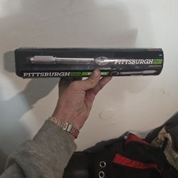 Pittsburgh Pro Reversible 1/4 Drive 