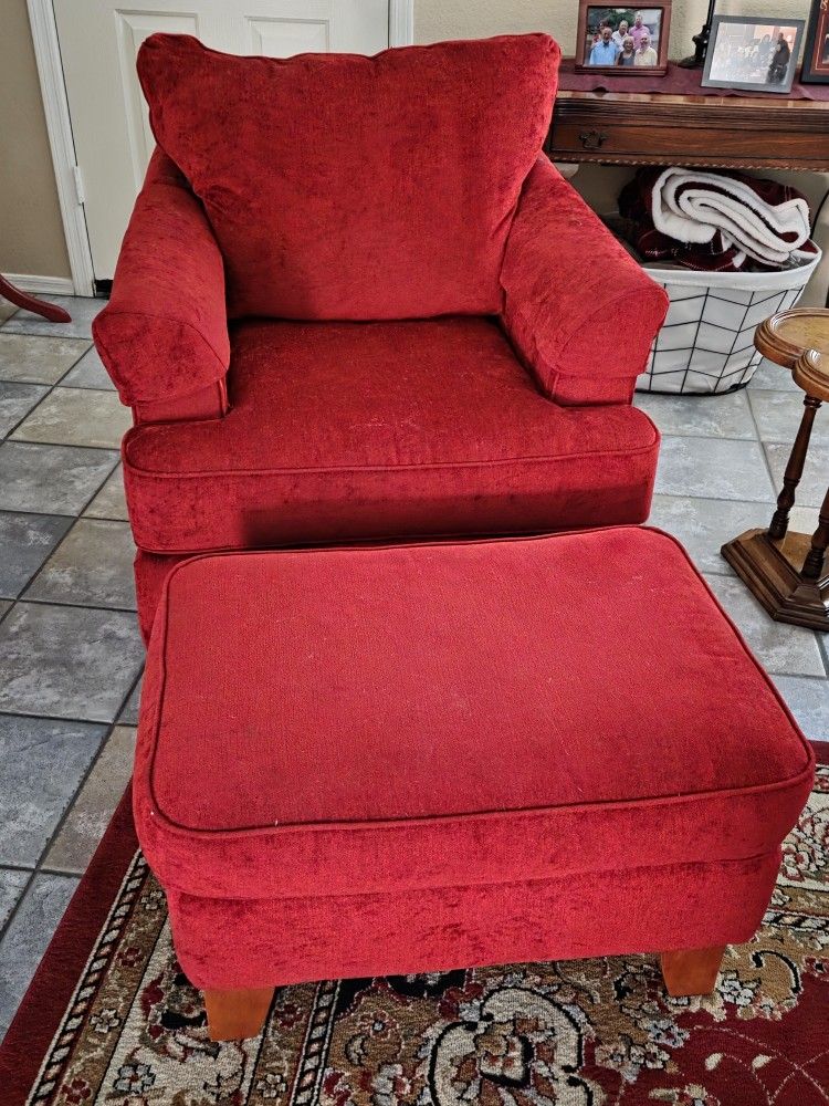 La-Z-Boy Chair and Ottoman
