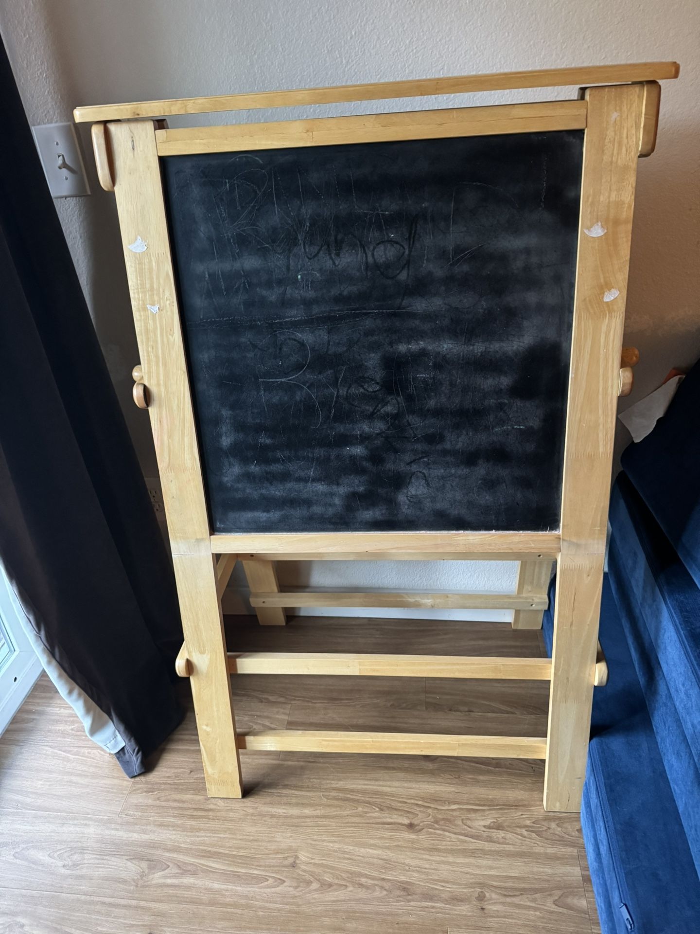Children’s Easel