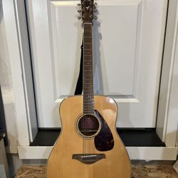 Yamaha FG730S