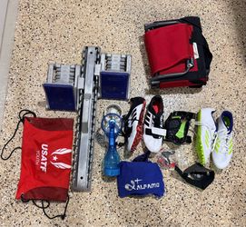 Track Starting Block and spikes