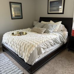 Bed frame And Side Table