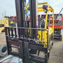 12k Electric Warehouse Forklift 