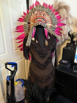 Native Headpiece And Dress On Manaquine 