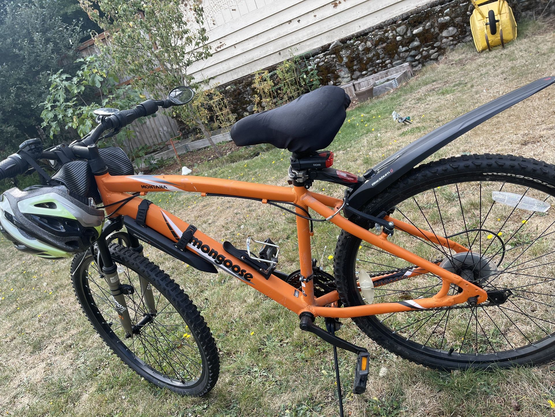 Mongoose Montana Mountain Bike