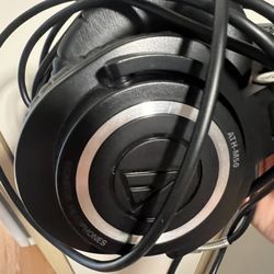 ATH-M50 professional studio monitor headphones