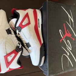 Jordan Retro 4 ‘Red Cement’