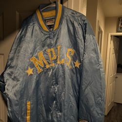 Vintage LA Lakers Hardwood Classics Jacket (XL) – G-III Carl Banks Authentic