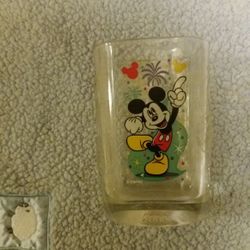 Walt Disney Magic Kingdom Collectors Cup