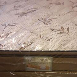 Brand New Queen Size Pillowtop Mattress And Box Spring Free Delivery 
