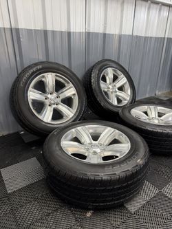 Dogde Ram Sport Wheels and Tires