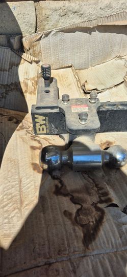Heavy duty B&W hitch