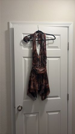 Halter top short ruffle dress