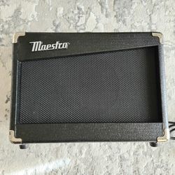 Guitar Amp Maestro M15 With Clean And Overdrive-distortion Channels 