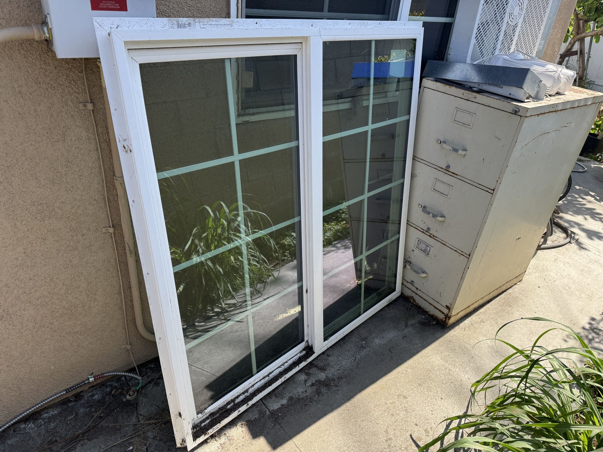 Vinyl Window 4’x4’