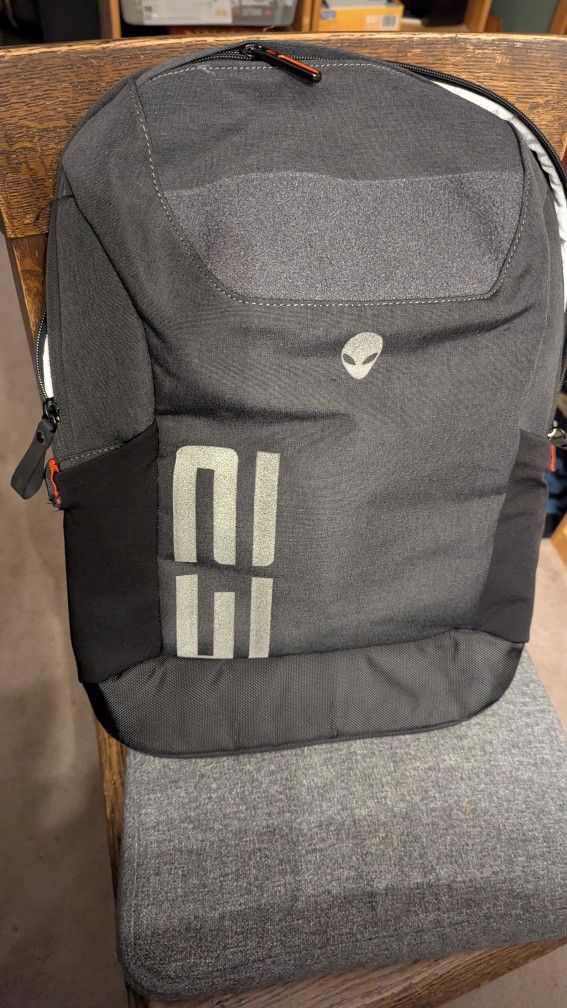 Dell Alienware m17 Pro Gaming Laptop Backpack for Sale in Seattle, WA ...